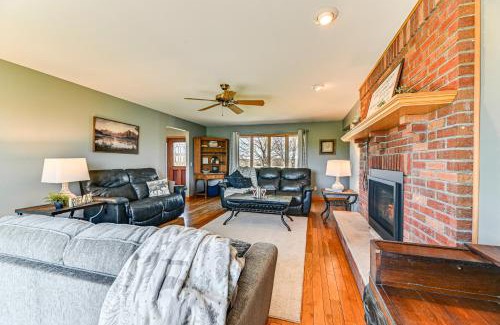 Teall Beach Casa | Awesome Geneva Home with Patio Near Seneca Lake!