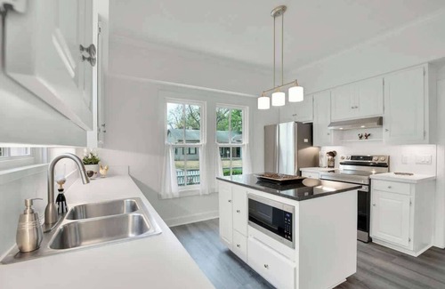 Fredericksburg Casa | Awesome Haus With Gameroom, 4blks to Center of Town!