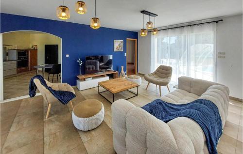 Sainte-Gemme-la-Plaine Casa | Awesome Home In Sainte-Gemme-La-Plaine