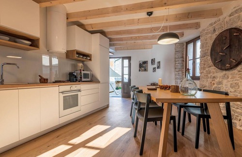 Bale Casa | Impresionante casa en Bale con WiFi