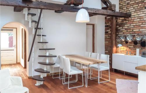 Buetzow Casa | Awesome Home In Bützow With Wifi
