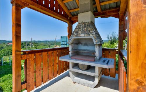 Sveti Ivan Zelina Casa | Awesome Home In Donja Zelina With Wifi