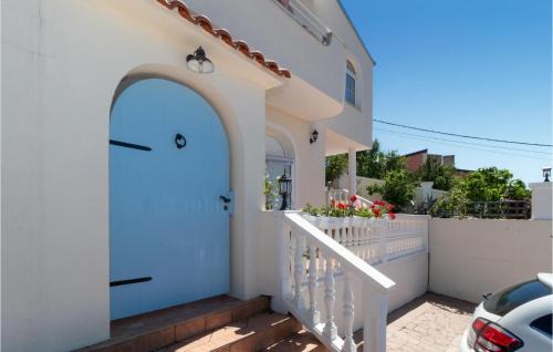 Klanfari Apartamento | Awesome Home In Dramalj With Wifi