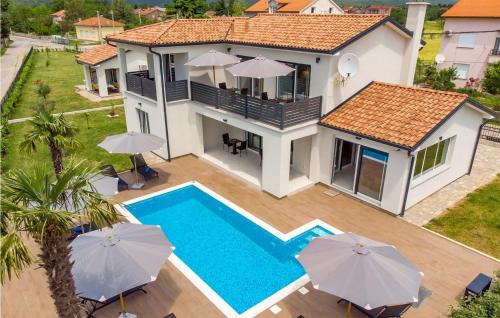 Sarsoni Casa | Awesome Home In Drazice With Wifi