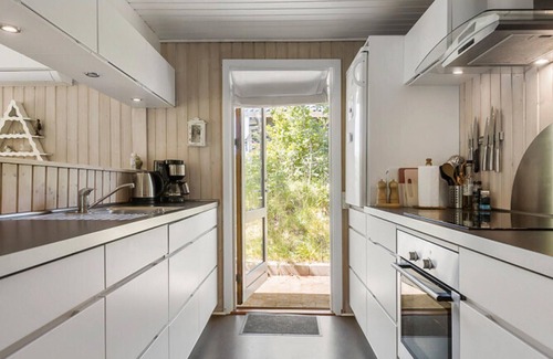 Syddjurs Kommune Casa | Awesome home in Ebeltoft with WiFi