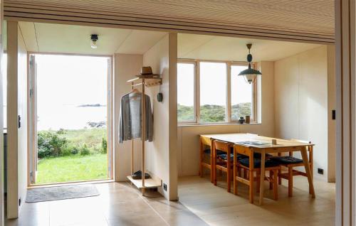 Farsund Casa | Awesome Home In Farsund With Wifi