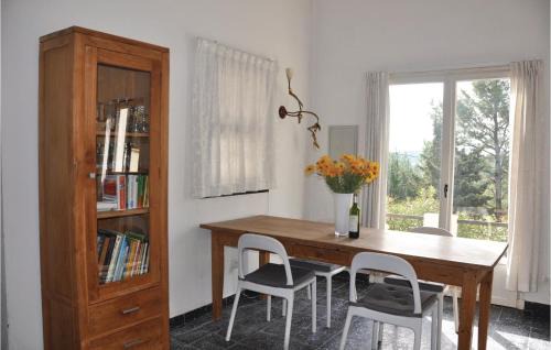 Pouzols-Minervois Casa | Awesome Home In Pouzols-Minervois
