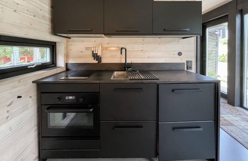 Fristad Casa | Hermosa casa en Fristad con cocina