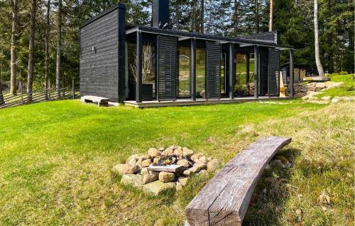 Fristad Casa | Awesome Home In Fristad With Kitchen