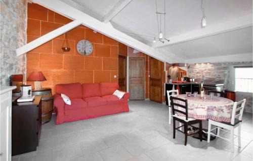 Grospierres Casa | Awesome Home In Grospierres With Sauna