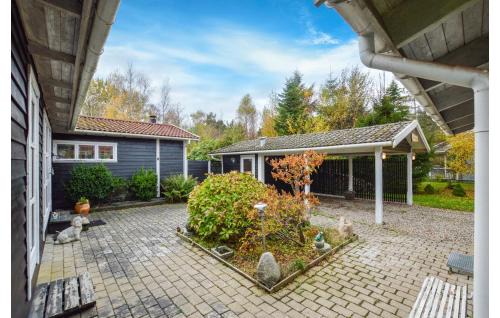 Hojby Casa | Awesome Home In Højby With Wifi