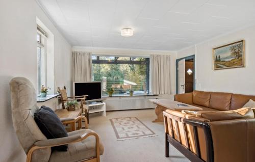 Haarby Casa | Awesome Home In Haarby With Wifi