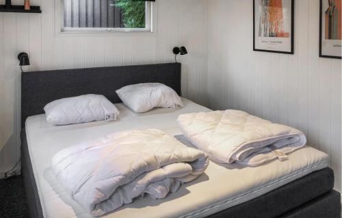Hou Casa | Awesome Home In Hals With Wifi