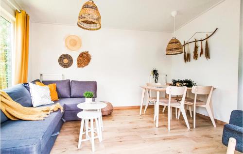 Heinkenszand Casa | Awesome Home In Heinkenszand With Wifi