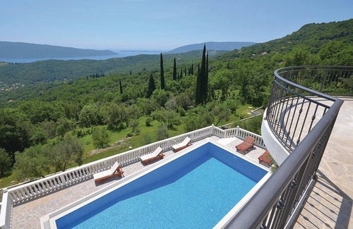 Sasovici Casa | Impresionante casa en Herceg Novi con.