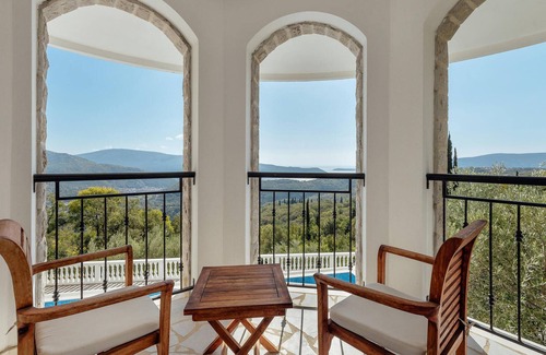Sasovici Casa | Impresionante casa en Herceg Novi con.