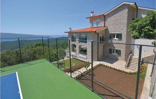 Sasovici Casa | Awesome Home In Herceg Novi With Wifi