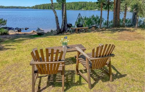 Hultsfred Casa | Awesome Home In Hultsfred With Sauna