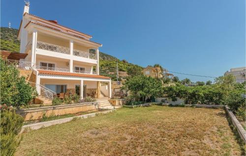 Kaki Thalassa Casa | Awesome Home In Kaki Thalassa-Keratea With Wifi