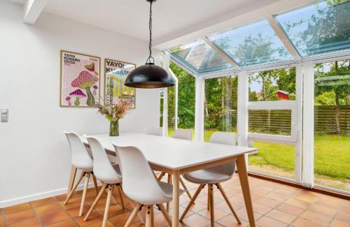 Vibæk Strand Casa | Awesome Home In Knebel With 2 Bedrooms And Internet