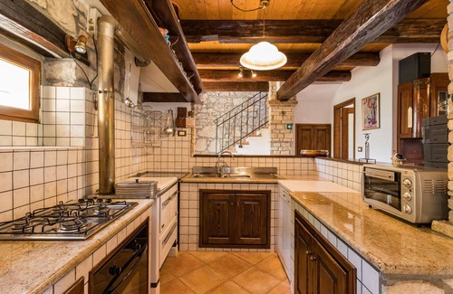 Kosinozici Casa | Impresionante casa en Kosinozici con.