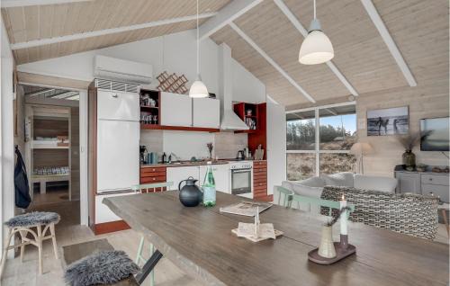 Hvorup Klit Casa | Awesome Home In Løkken With Wifi