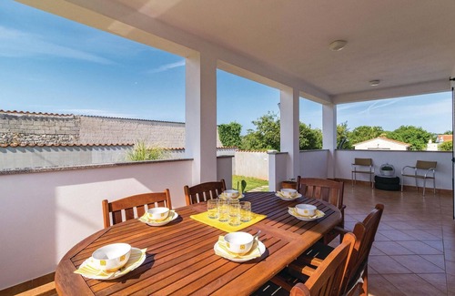 Valtura Casa | Impresionante casa en Liznjan con WiFi