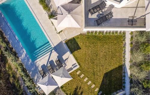 Milcetici Casa | Awesome Home In Malinska With Kitchen