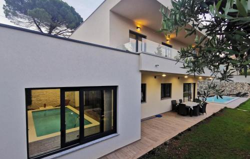 Sarsoni Casa | Awesome Home In Matulji With Sauna
