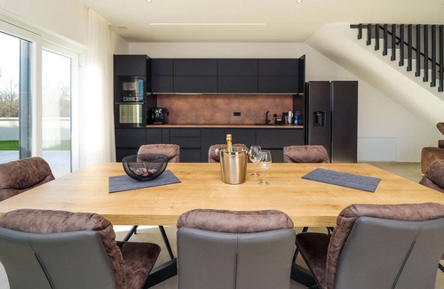 Kruncici Casa | Impresionante casa en Medaki con.