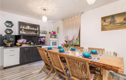 Mrkopalj Casa | Awesome Home In Mrkopalj With Sauna