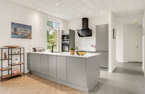 Nibe Casa | Impresionante casa en Nibe con cocina.
