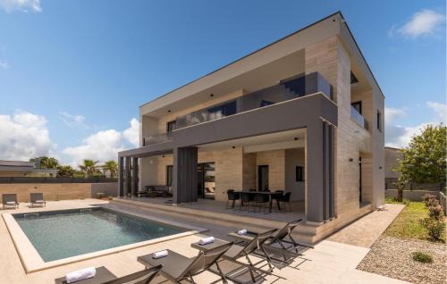 Nin Casa | Awesome Home In Nin With House Sea View