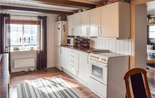 Nordre Land Casa | Awesome Home In Nord-Torpa With Kitchen