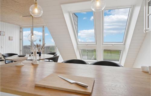 Tørresø Casa | Awesome Home In Otterup With Jacuzzi