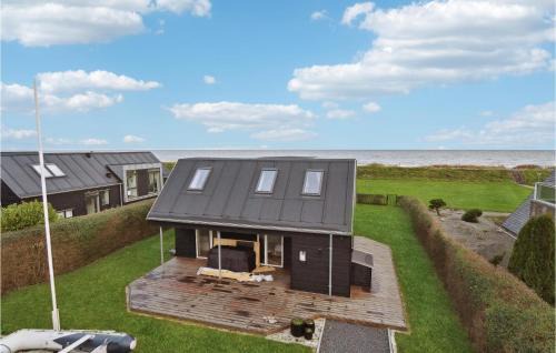 Tørresø Casa | Awesome Home In Otterup With Jacuzzi
