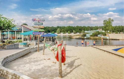 Rheezerveen Casa | Awesome Home In Rheezerveen With Sauna