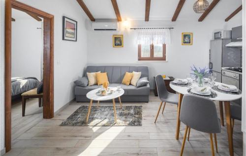 Rovinj Casa | Awesome Home In Rovinj With Kitchen