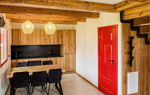 Debina Casa | Awesome Home In Rowy With Wifi