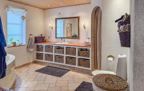Sønder Felding Casa | Awesome Home In Sønder Felding With House A Panoramic View
