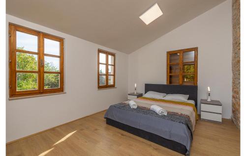 Svetvincenat Casa | Awesome Home In Svetvincenat With Wifi
