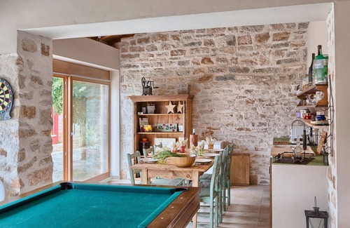 Mofardini Casa | Impresionante casa en Tinjan con sauna