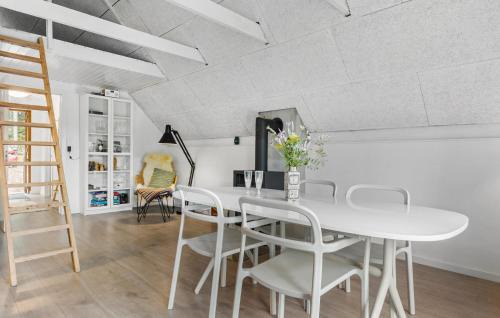 Arrild Ferieby Casa | Awesome Home In Toftlund With Wifi