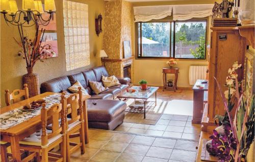 El Mas Mora Casa | Awesome Home In Tordera