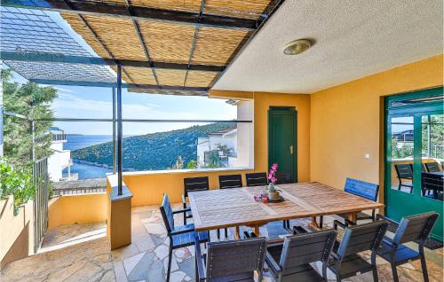 Vinisce Casa | Awesome Home In Vinisce