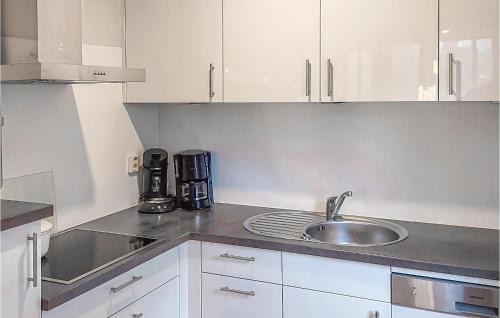 Vlagtwedde Casa | Awesome Home In Vlagtwedde With Sauna