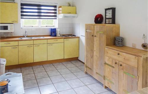 Wemeldinge Casa | Awesome Home In Wemeldinge With Sauna