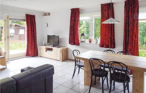 Wemeldinge Casa | Awesome Home In Wemeldinge With Sauna