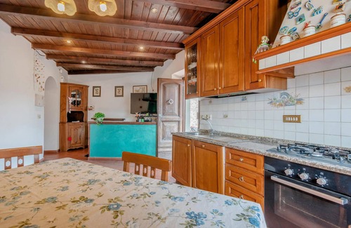 Casone Carpinelli Casa | Impresionante casa en Frazione.