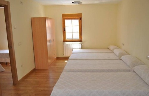 Blanco Casa | Awesome home to big families or friends group in Salamanca (VuT. 37/0000106 )